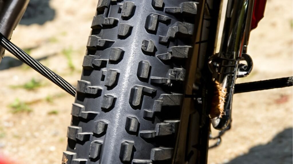 How Does A Rim Lock Work On DirtBike